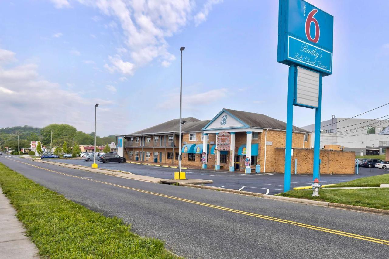 Motel 6-Falls Church, VA - Arlington Boulevard Exterior foto